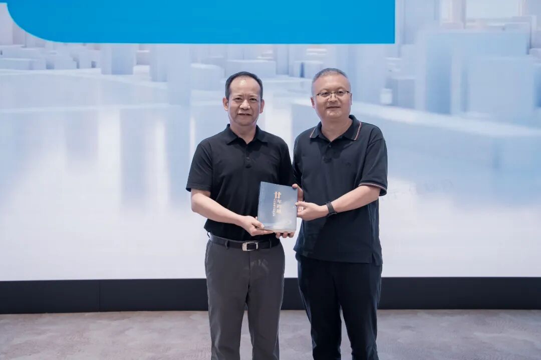 68fad12742f0e.jpg fe3076c9c21edafdaee48280a4555a60.jpg